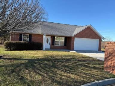 Main picture of 4003 Rainbow Hill Ln