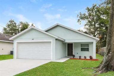 Main picture of 421 Crabtree Ave