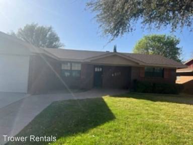 Main picture of 4011 E Everglade Ave