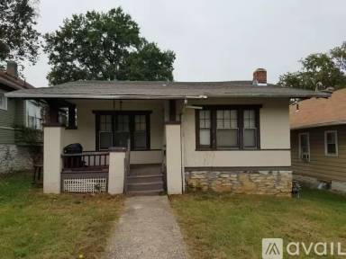 Main picture of 5042 S Benton Ave