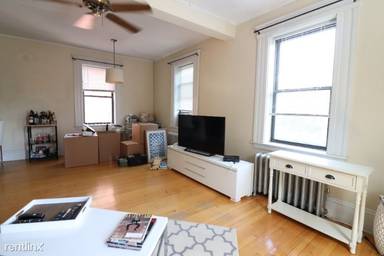 Main picture of 1100 Beacon St