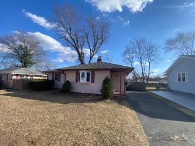 Main picture of 3814 Frances Ave