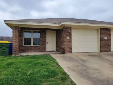 Main picture of 207 Coby Dr