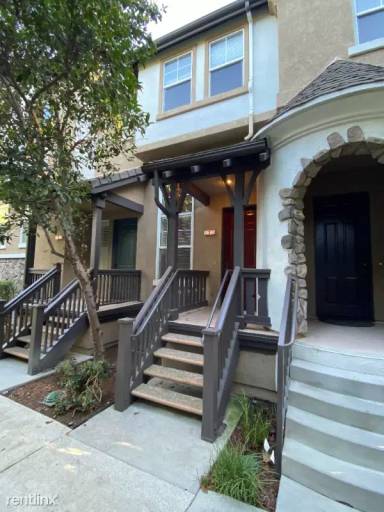 Main picture of 40 Cupertino Cir