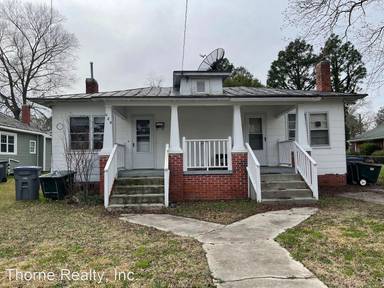 Main picture of 528 Jefferson St