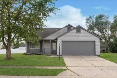 Main picture of 10225 Arapahoe Dr