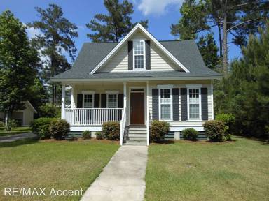 Main picture of 114 Cottage Ct