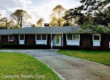 Main picture of 327 Pinecliff Dr