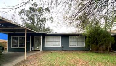 Main picture of 2315 Thomas Ave