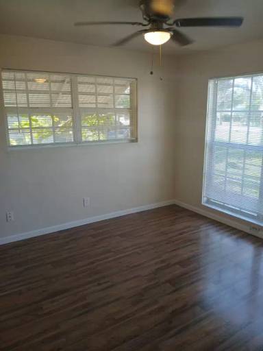 Main picture of 359 W Dayton Cir