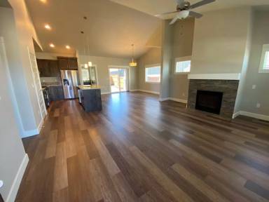 Main picture of 63856 Hunters Cir
