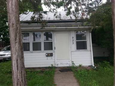 Main picture of 923 Vine St