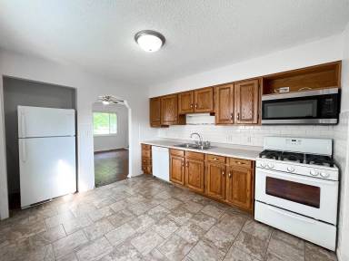 Main picture of 1106 Hugo St