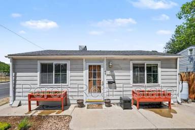 Main picture of 1595 W Maple Ave