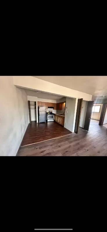 Main picture of 4725 S 13th St