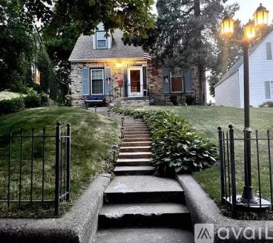 Main picture of 335 5th Ave N