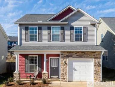 Main picture of 6 Daphne Dr