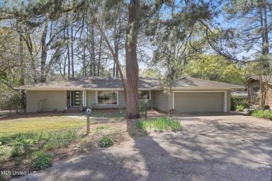 Main picture of 4001 Cabell Ln