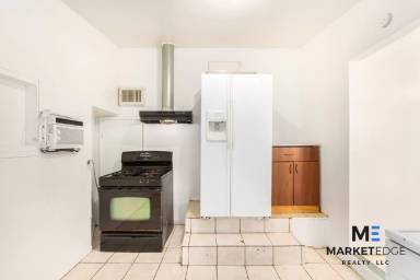 Main picture of 320 N 20th Ave