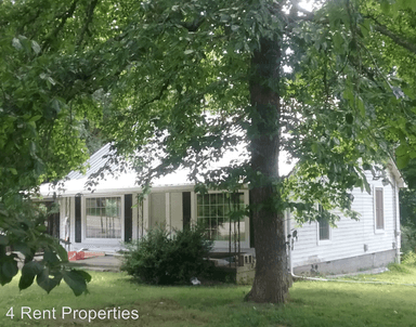 Main picture of 1862 Cumberland Heights Rd