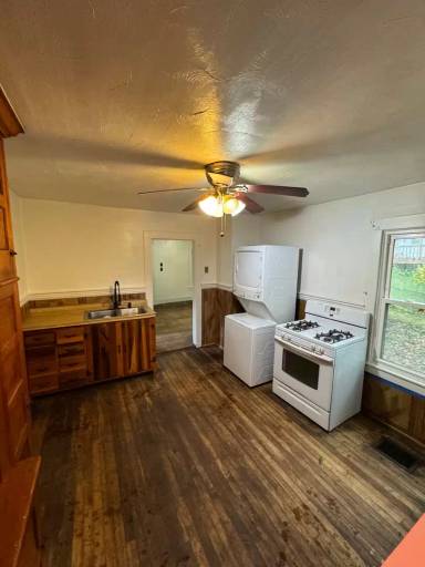 Main picture of 7 Union St