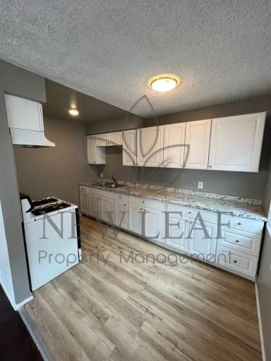 Main picture of 6141 Toltec Way