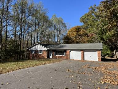 Main picture of 973 Jim Caudill Rd
