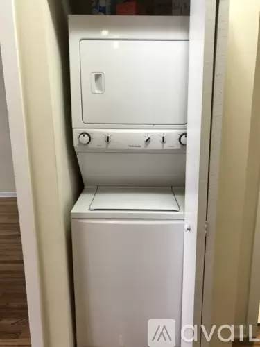 Main picture of 3001-07 W Lawrence Ave & 4746-50 N Sacramento Ave