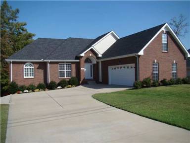 Main picture of 75 West Dr