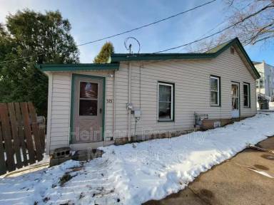 Main picture of 515 N 9th Ave E