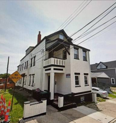 Main picture of 2316 Kenton St