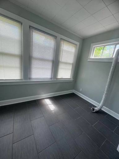 Main picture of 339 Munson St