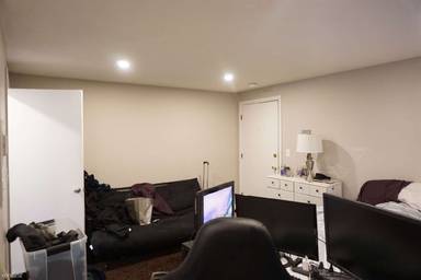 Main picture of 121 Ash St
