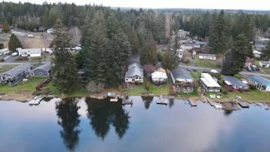Main picture of 690 SE Crescent Dr