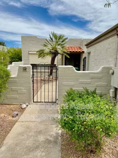 Main picture of 4530 N Mountain Quail Rd