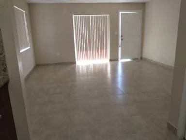 Main picture of 43 Place