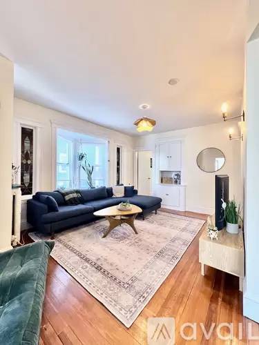 Main picture of 12 Willard Ave
