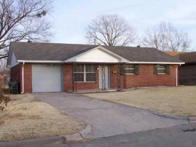 Main picture of 804 Lotus Ave