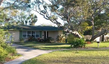 Main picture of 87 Valencia Dr