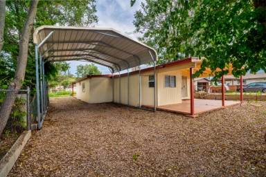 Main picture of 406 E Navajo St