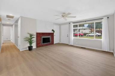 Main picture of 10665 63rd Ave S