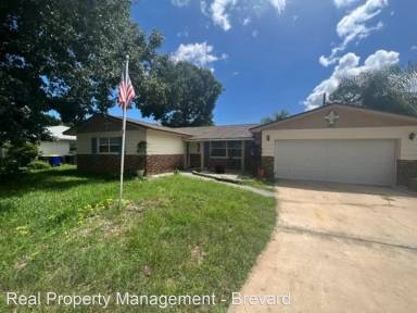 Main picture of 883 Kings Post Rd