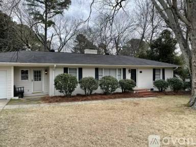 Main picture of 4314 Camelot Dr