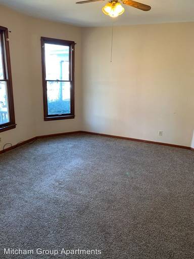 Main picture of 229 3rd St