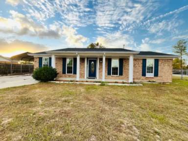 Main picture of 3719 Lyncrest Dr