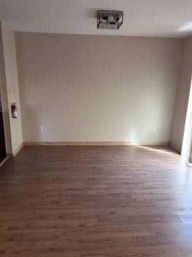 Main picture of 5856 Alexandria Pl