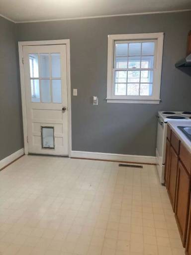 Main picture of 8210 E Harrell Rd