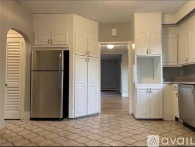 Main picture of 39 Vance St