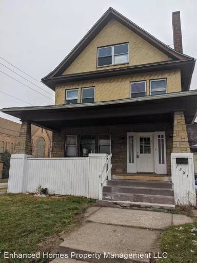 Main picture of 1201 Glenhurst Ct
