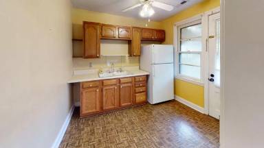 Main picture of Mixed Use Berry Hill Bungalow